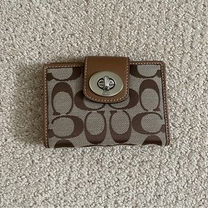 2006 Coach Wallet